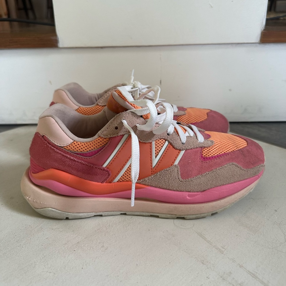 New Balance 5740 pink/peach